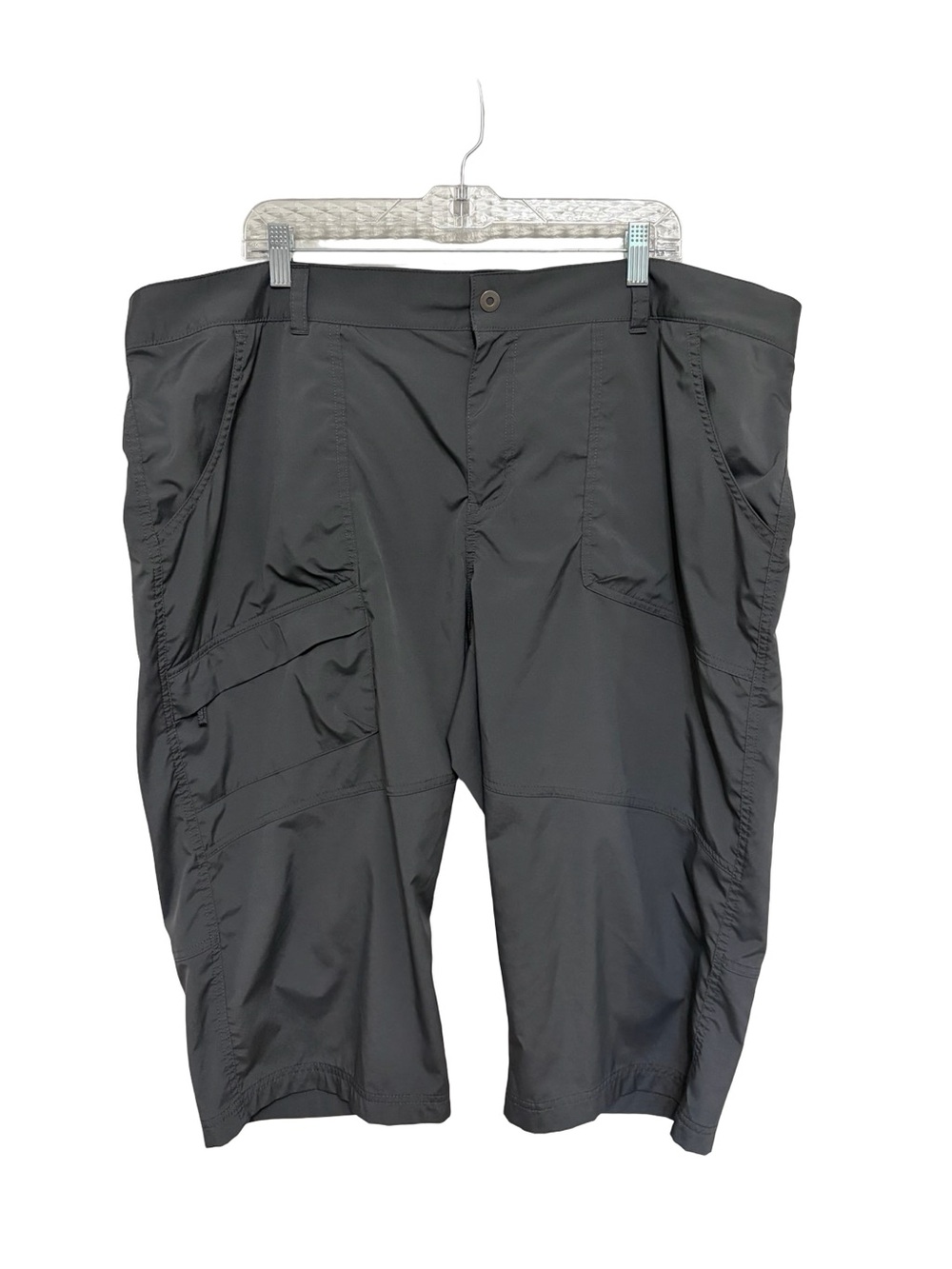 Columbia Women’s Omni Shield Hiking Camping Capris 18” in Slate Gray - Size 22W